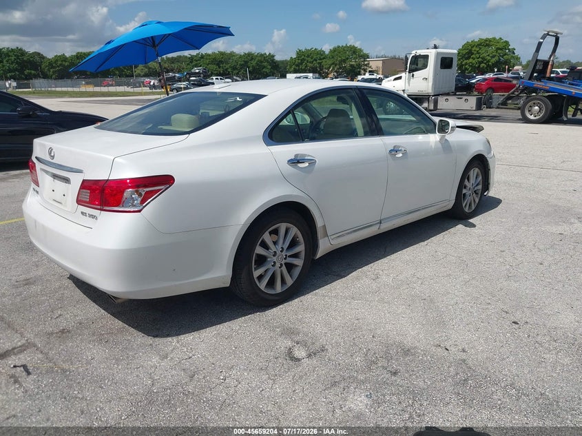 2010 Lexus Es 350 VIN JTHBK1EG3A2377196 IAAI salvage auction — NORMAL WEAR, Clear (Florida), sold $1,275 on 2026-07-30 (photo 4)