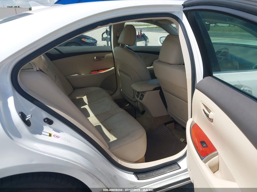 2010 Lexus Es 350 VIN JTHBK1EG3A2377196 IAAI salvage auction — NORMAL WEAR, Clear (Florida), sold $1,275 on 2026-07-30 (photo 8)