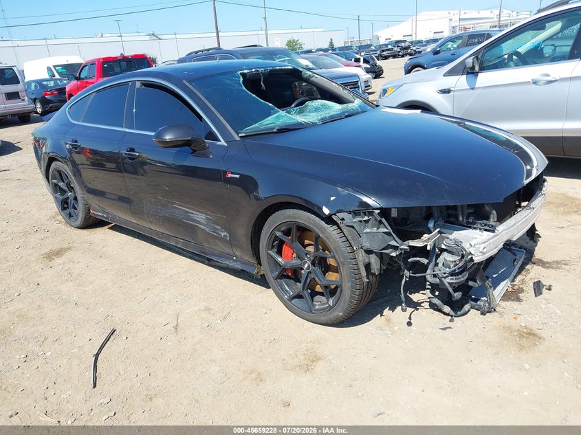 2014 Audi A7 VIN WAU2GAFC9EN062127 IAAI salvage auction — FRONT END, Salvage Title, sold $2,100 on 2026-08-15 (photo 1)