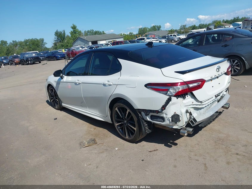 2019 Toyota Camry VIN 4T1BZ1HK1KU024275 IAAI salvage auction — REAR END, Salvage Title, sold $9,800 on 2026-07-31 (photo 3)