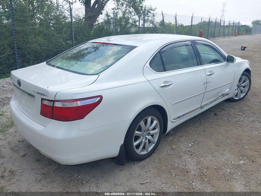 2008 Lexus Ls 600h VIN JTHDU46F285004931 IAAI salvage auction — SIDE, Clear (Wisconsin), sold $9,400 on 2026-08-11 (photo 4)