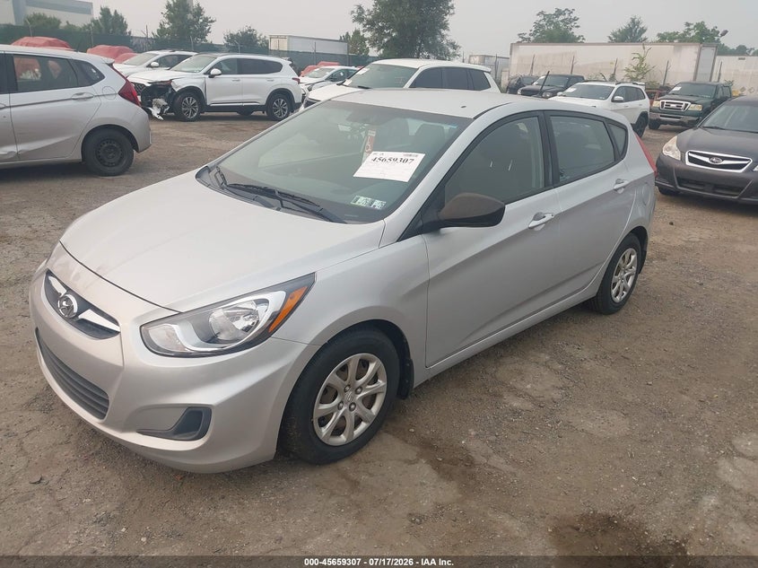 2014 Hyundai Accent VIN KMHCT5AE8EU173983 IAAI salvage auction — NORMAL WEAR, Clear (Pennsylvania), sold $25 on 2026-07-24 (photo 2)