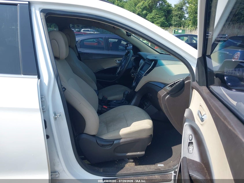 2017 Hyundai Santa fe VIN 5XYZU3LB8HG420296 IAAI salvage auction — FRONT END, Salvage - Greater Than 75% (Maryland), sold $2,150 on 2026-08-01 (photo 5)