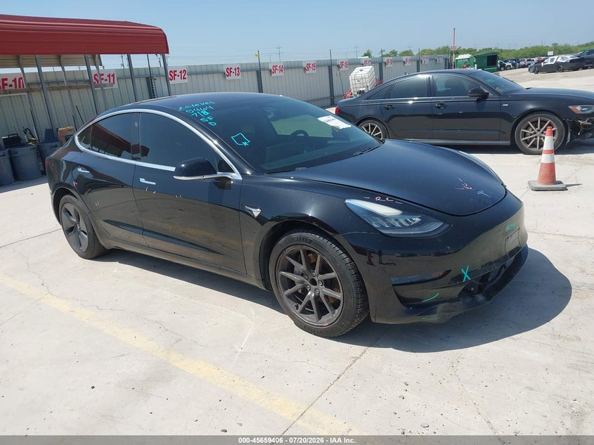 2018 Tesla Model 3 VIN 5YJ3E1EA2JF044946 — IAAI salvage auction photo