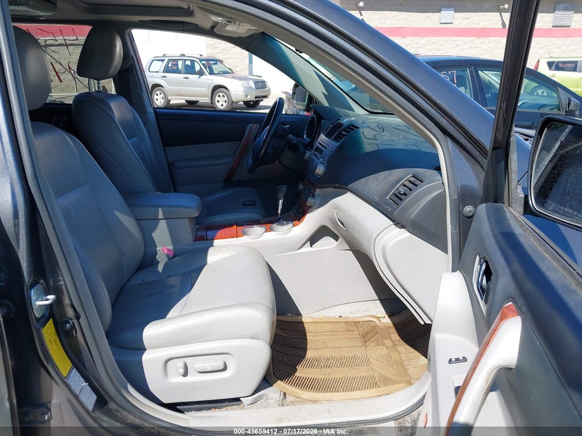 2008 Toyota Highlander VIN JTEES42A282075095 IAAI salvage auction — NORMAL WEAR, Clear (Pennsylvania), sold $1,350 on 2026-07-30 (photo 5)