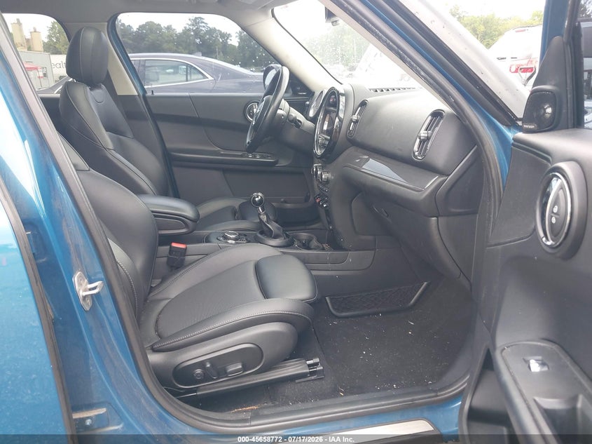 2018 Mini Countryman VIN WMZYS7C37J3B63193 IAAI salvage auction — NORMAL WEAR, Salvage Title, sold $25 on 2026-07-29 (photo 5)