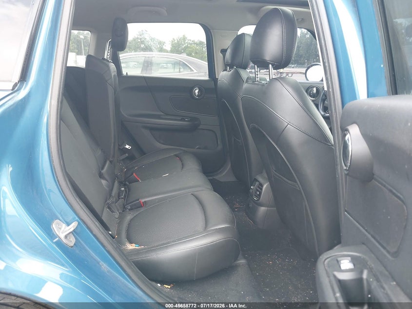 2018 Mini Countryman VIN WMZYS7C37J3B63193 IAAI salvage auction — NORMAL WEAR, Salvage Title, sold $25 on 2026-07-29 (photo 8)