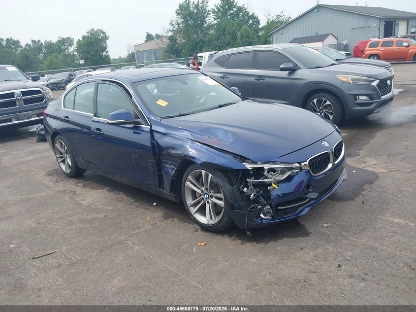 2016 BMW 3er VIN WBA8B7G57GNT70671 IAAI salvage auction — RIGHT FRONT, Wait Title, sold $6,725 on 2026-08-11 (photo 1)