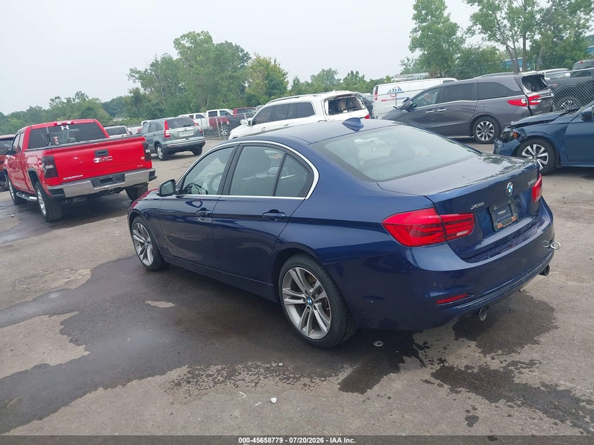 2016 BMW 3er VIN WBA8B7G57GNT70671 IAAI salvage auction — RIGHT FRONT, Wait Title, sold $6,725 on 2026-08-11 (photo 3)