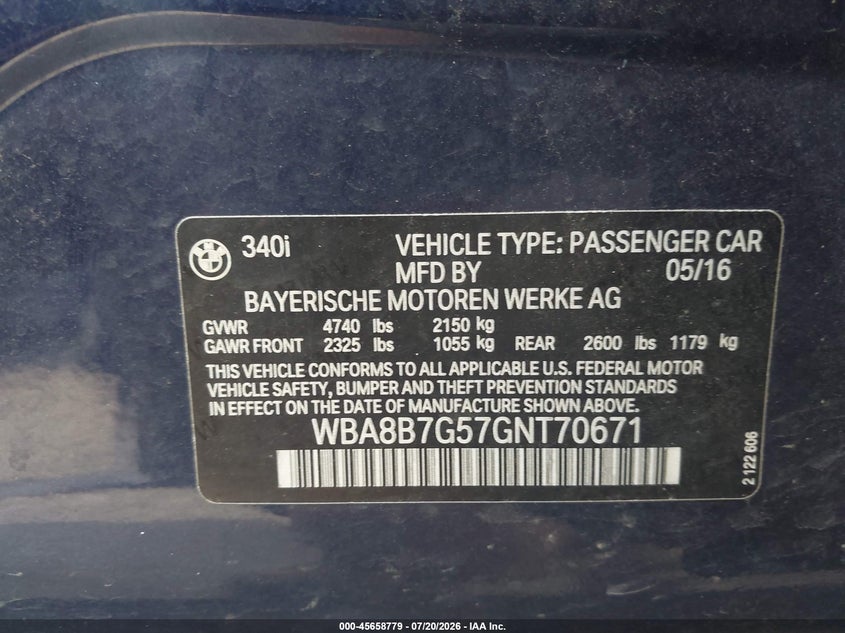 2016 BMW 3er VIN WBA8B7G57GNT70671 IAAI salvage auction — RIGHT FRONT, Wait Title, sold $6,725 on 2026-08-11 (photo 9)