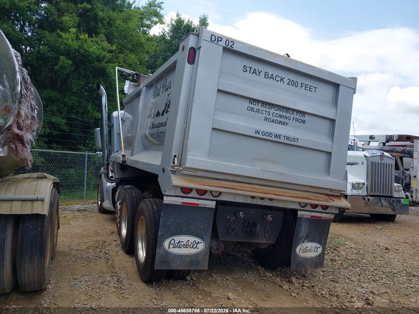 2016 Peterbilt 579 VIN 1XPBA48X3GD339867 IAAI salvage auction — ROLLOVER, Salvage (Alabama), sold $16,500 on 2026-09-09 (photo 3)