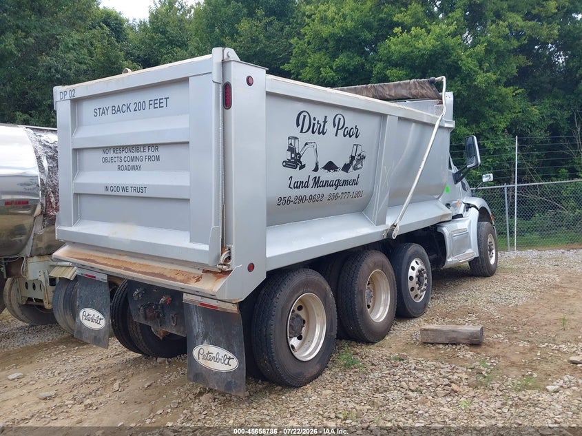 2016 Peterbilt 579 VIN 1XPBA48X3GD339867 IAAI salvage auction — ROLLOVER, Salvage (Alabama), sold $16,500 on 2026-09-09 (photo 4)
