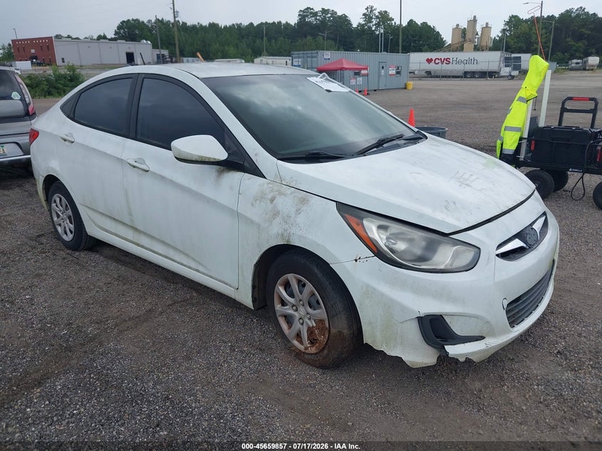 2014 Hyundai Accent VIN KMHCT4AE1EU590419 IAAI salvage auction — NORMAL WEAR, Clear (Alabama), sold $225 on 2026-07-29 (photo 1)