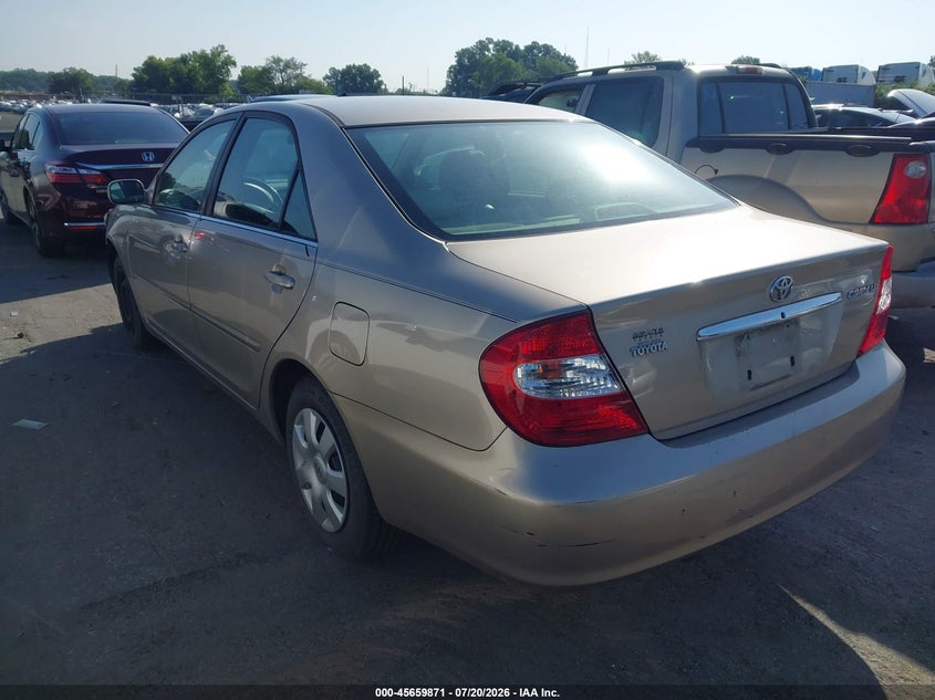 2004 Toyota Camry VIN JTDBE32K540262001 IAAI salvage auction — FRONT END, Salvage (North Carolina), sold $550 on 2026-07-31 (photo 3)