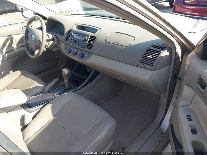 2004 Toyota Camry VIN JTDBE32K540262001 IAAI salvage auction — FRONT END, Salvage (North Carolina), sold $550 on 2026-07-31 (photo 5)