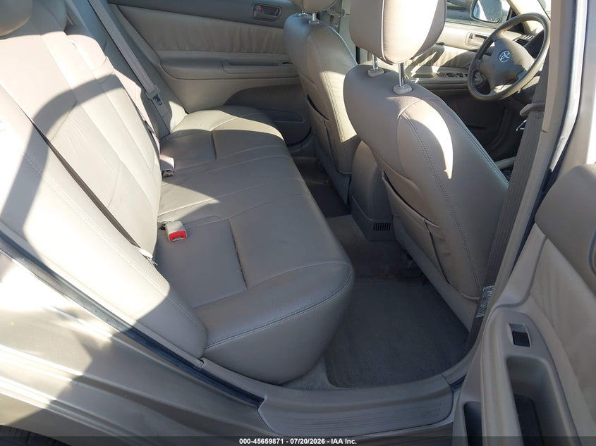 2004 Toyota Camry VIN JTDBE32K540262001 IAAI salvage auction — FRONT END, Salvage (North Carolina), sold $550 on 2026-07-31 (photo 8)