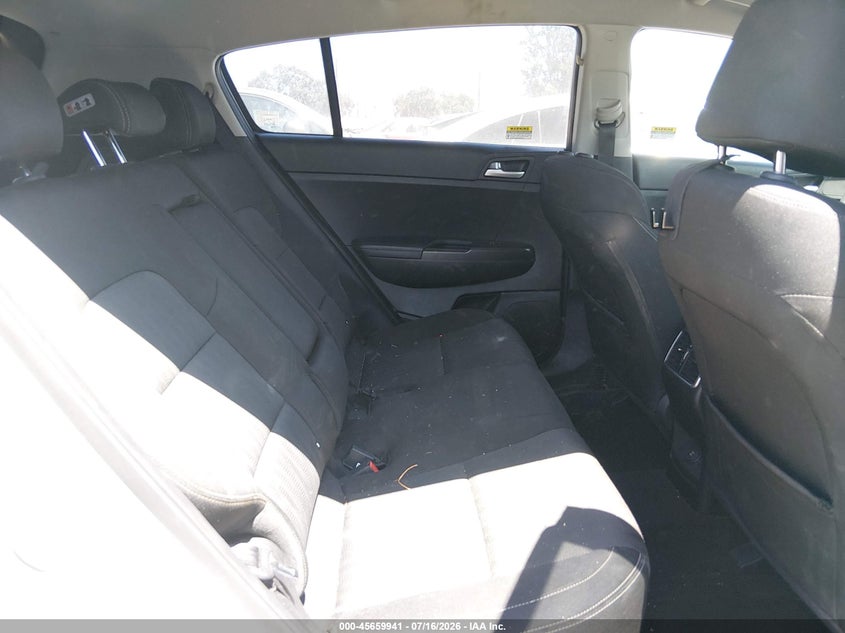 2017 Kia Sportage VIN KNDPM3AC9H7226232 IAAI salvage auction — NORMAL WEAR, Salvage Title, sold $2,850 on 2026-07-29 (photo 8)