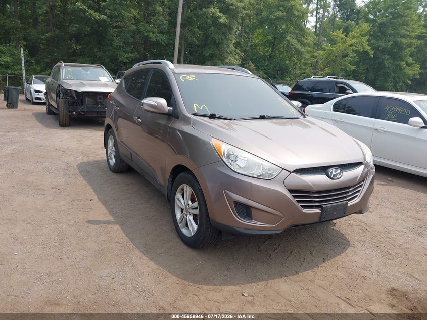 2012 Hyundai Tucson VIN KM8JU3AC6CU359137 IAAI salvage auction — NORMAL WEAR, Clear (Virginia), sold $675 on 2026-07-29 (photo 1)