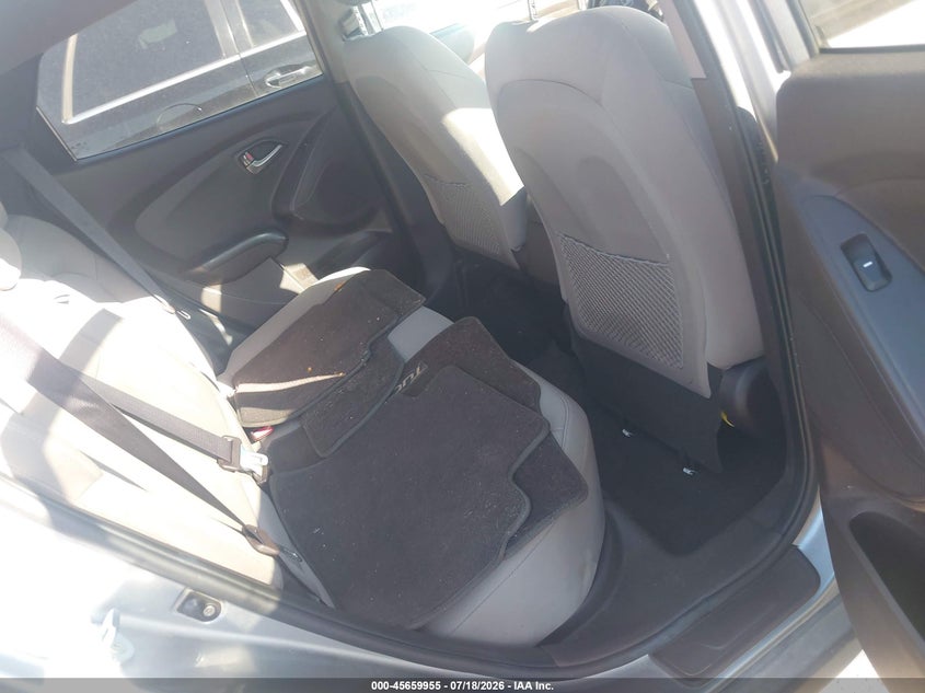 2015 Hyundai Tucson VIN KM8JTCAF4FU033578 IAAI salvage auction — NORMAL WEAR, Clear (Colorado), sold $1,725 on 2026-08-01 (photo 8)
