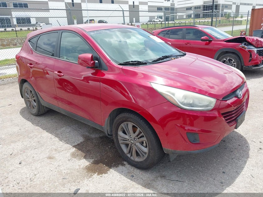 2015 Hyundai Tucson VIN KM8JT3AF0FU027891 IAAI salvage auction — NORMAL WEAR, Salvage Title, sold $725 on 2026-07-28 (photo 1)