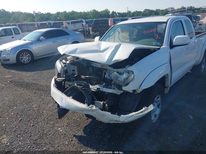 2015 Toyota Tacoma VIN 5TFUX4EN9FX031949 IAAI salvage auction — FRONT END, Clear (Pennsylvania), sold $3,550 on 2026-07-30 (photo 6)