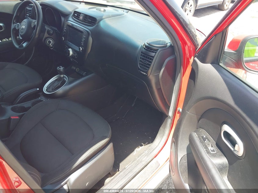 2018 Kia Soul VIN KNDJP3A50J7622196 IAAI salvage auction — NORMAL WEAR, Clear (Oklahoma), sold $25 on 2026-07-28 (photo 5)