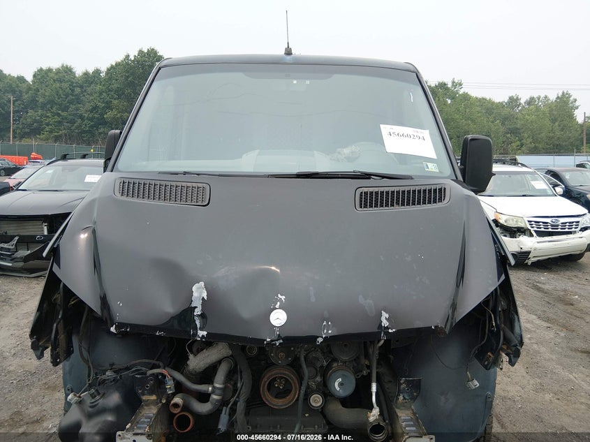2014 Mercedes-benz Sprinter VIN WD3PE7DC0E5902665 IAAI salvage auction — ALL OVER, Salvage (Pennsylvania), sold $600 on 2026-07-28 (photo 6)