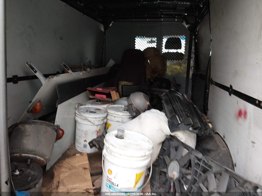 2014 Mercedes-benz Sprinter VIN WD3PE7DC0E5902665 IAAI salvage auction — ALL OVER, Salvage (Pennsylvania), sold $600 on 2026-07-28 (photo 8)