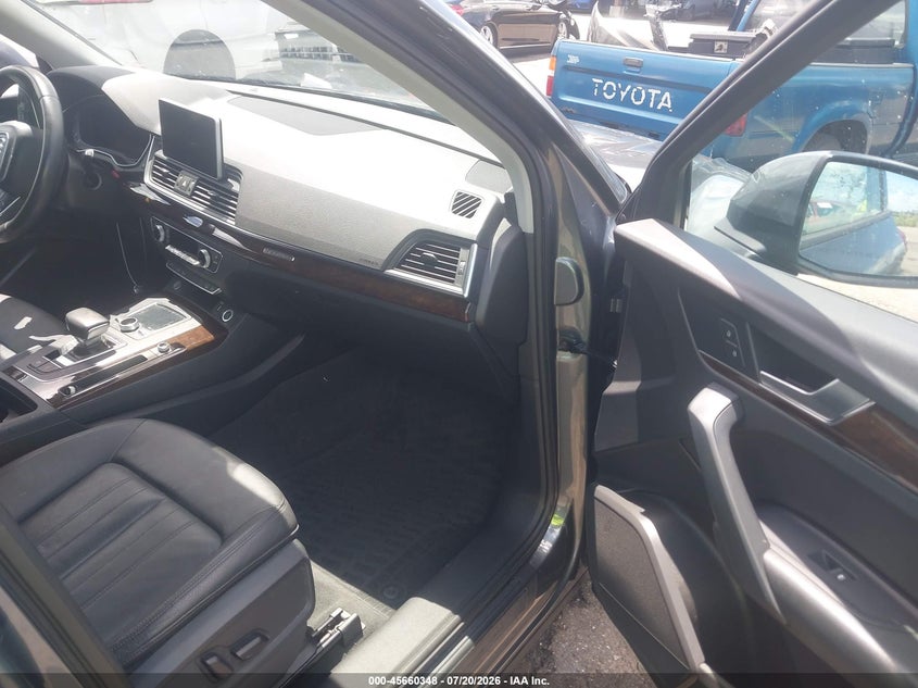 2018 Audi Q5 VIN WA1ANAFY6J2219411 IAAI salvage auction — FRONT & REAR, Salvage Title, sold $6,900 on 2026-08-07 (photo 5)