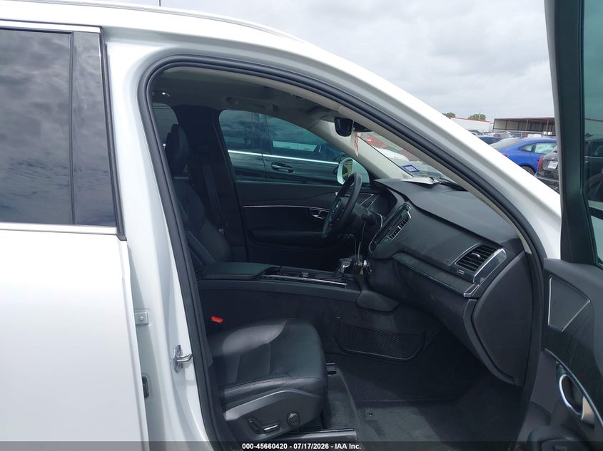 2020 Volvo Xc90 VIN YV4102CK0L1559752 IAAI salvage auction — FRONT & REAR, Salvage Title, sold $7,200 on 2026-08-15 (photo 5)