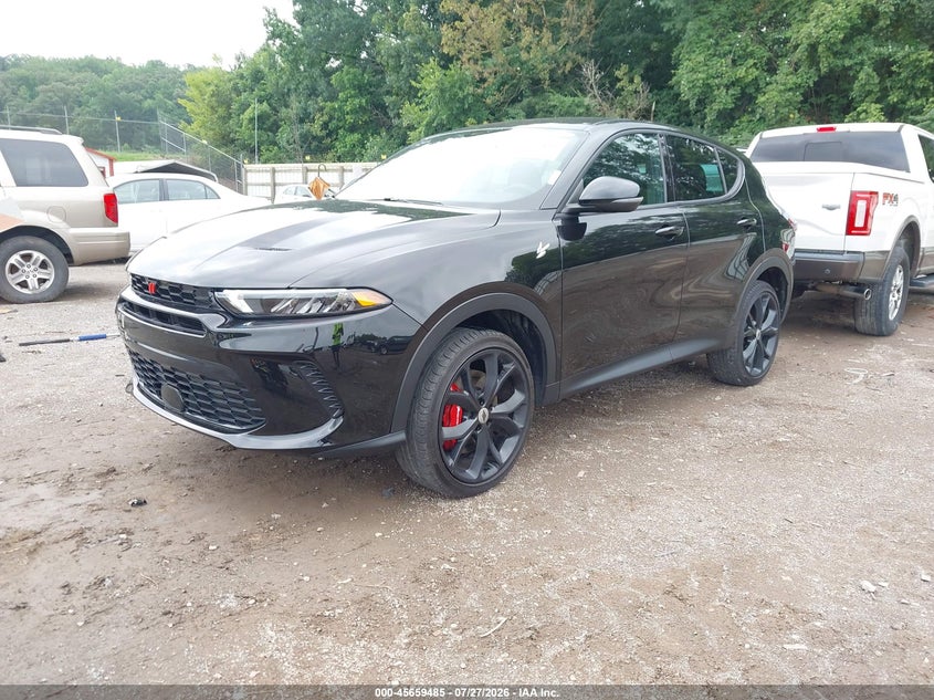 2023 Dodge Hornet VIN ZACNDFAN7P3A04145 IAAI salvage auction — ROOF, Salvage Title, sold $7,600 on 2026-08-21 (photo 2)