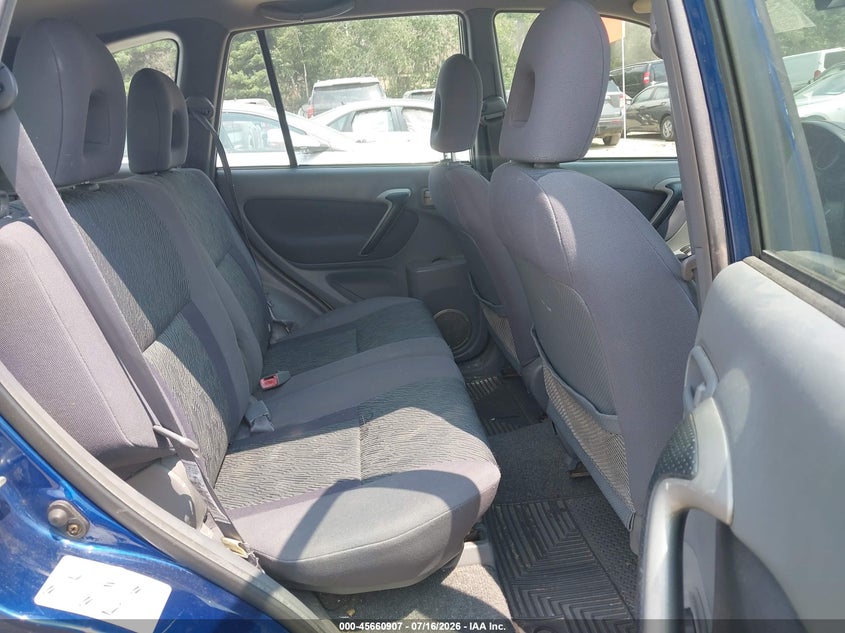 2003 Toyota Rav4 VIN JTEHH20V836084245 IAAI salvage auction — NORMAL WEAR, Clear (Massachusetts), sold $300 on 2026-07-29 (photo 8)