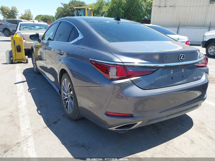 2020 Lexus ES VIN 58ADZ1B14LU053076 IAAI salvage auction — FRONT END, Salvage Title, sold $12,400 on 2026-08-25 (photo 3)