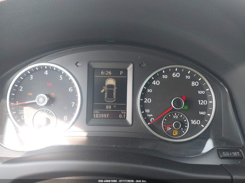 2012 Volkswagen Tiguan VIN WVGAV7AX9CW578220 IAAI salvage auction — NORMAL WEAR, Clear (Connecticut), sold $850 on 2026-08-04 (photo 7)