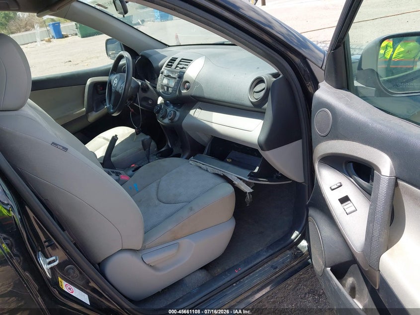 2010 Toyota Rav4 VIN JTMBF4DV2A5022168 IAAI salvage auction — NORMAL WEAR, Clear (New Mexico), sold $1,450 on 2026-07-29 (photo 5)
