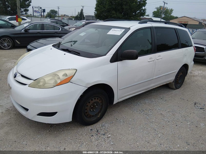 2010 Toyota Sienna VIN 5TDKK4CC4AS321344 IAAI salvage auction — NORMAL WEAR, Clear (Illinois), sold $25 on 2026-07-28 (photo 2)