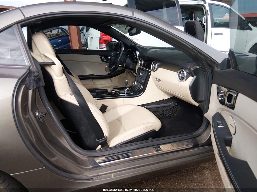 2018 Mercedes-benz Slc-klasse VIN WDDPK3JA8JF150704 IAAI salvage auction — LEFT FRONT, Wait Title, sold $6,700 on 2026-08-16 (photo 5)