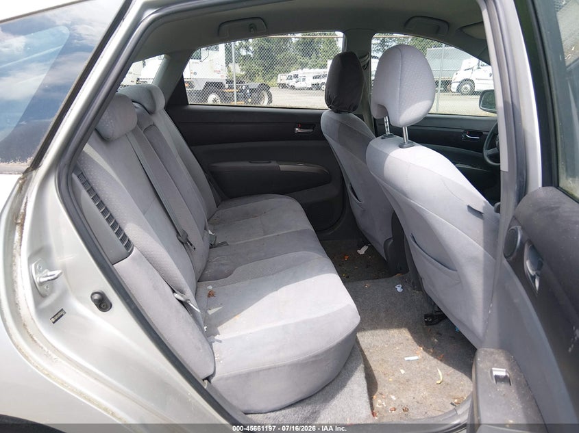 2005 Toyota Prius VIN JTDKB20U353060667 IAAI salvage auction — NORMAL WEAR, Clear (Washington), sold $275 on 2026-07-29 (photo 8)