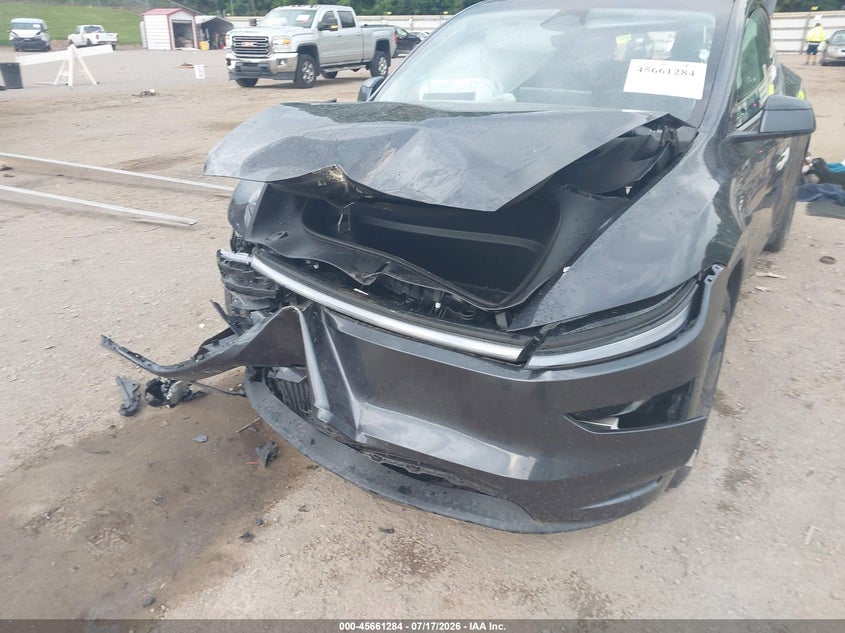 2026 Tesla Model y VIN 7SAYGDED4TA471480 IAAI salvage auction — FRONT END, Salvage Title, sold $11,600 on 2026-08-27 (photo 6)