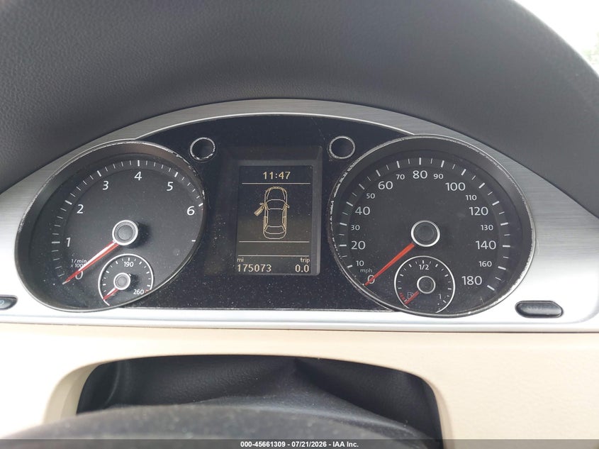 2013 Volkswagen Cc VIN WVWBP7AN6DE511499 IAAI salvage auction — NORMAL WEAR, Clear (Pennsylvania), sold $225 on 2026-08-17 (photo 7)