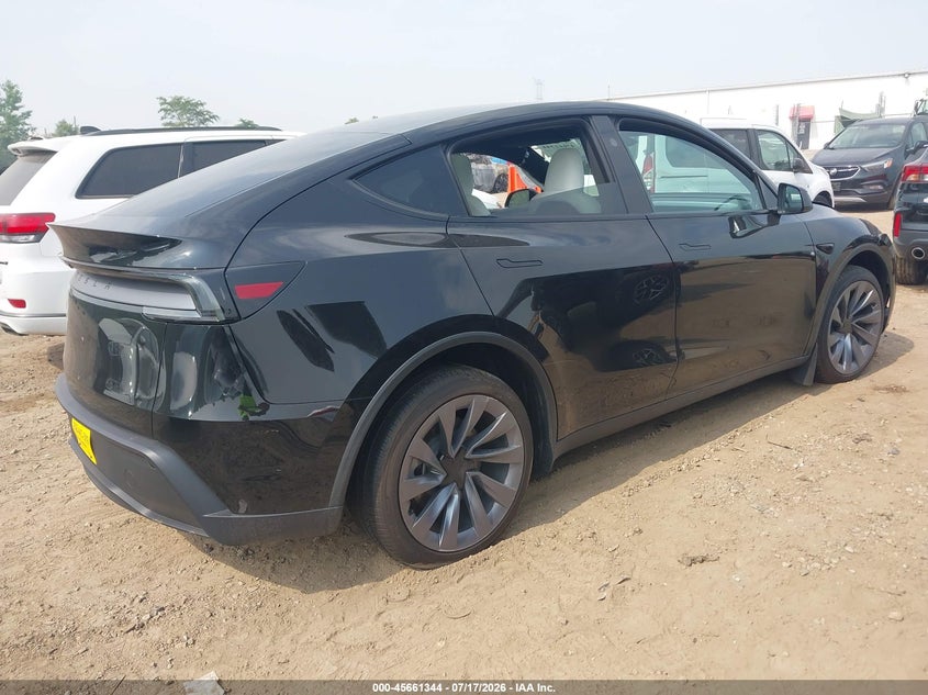 2026 Tesla Model y VIN 7SAYGDED3TF635854 IAAI salvage auction — FRONT END, Wait Title, sold $21,000 on 2026-10-03 (photo 4)