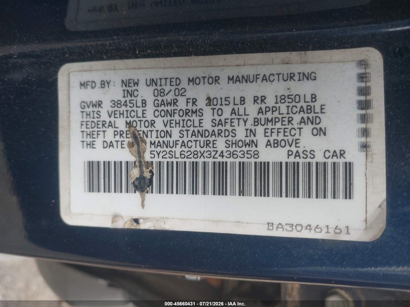 2003 Pontiac Vibe VIN 5Y2SL628X3Z436358 IAAI salvage auction — REAR END, Clear (Massachusetts), sold $25 on 2026-07-24 (photo 9)
