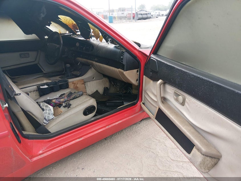 1989 Porsche 944 VIN WP0AA2958KN150875 IAAI salvage auction — ENGINE BURN, Salvage (Indiana), sold $850 on 2026-08-12 (photo 5)