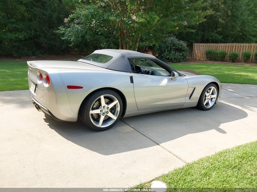 2006 Chevrolet Corvette VIN 1G1YY36U065108288 IAAI salvage auction — NORMAL WEAR, Clear (South Carolina), sold $34,000 on 2026-08-19 (photo 4)