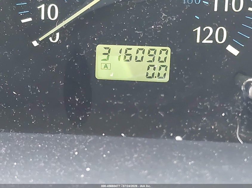 2002 Infiniti Qx4 VIN JNRDR09X42W211371 IAAI salvage auction — NORMAL WEAR, Clear (Florida), sold $25 on 2026-07-29 (photo 7)