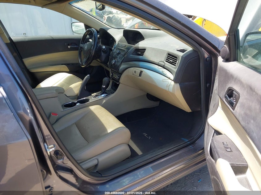 2015 Acura Ilx VIN 19VDE1F53FE005696 IAAI salvage auction — REAR END, Wait Title, sold $3,150 on 2026-07-31 (photo 5)