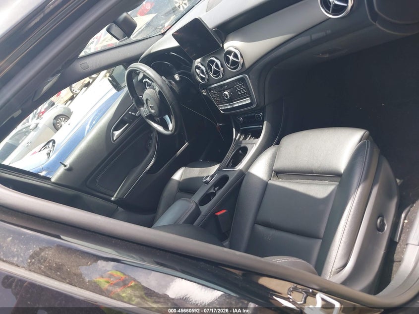 2019 Mercedes-benz Gla-klasse VIN WDCTG4GBXKU011021 IAAI salvage auction — NORMAL WEAR, Original (Texas), sold $2,600 on 2026-07-29 (photo 5)