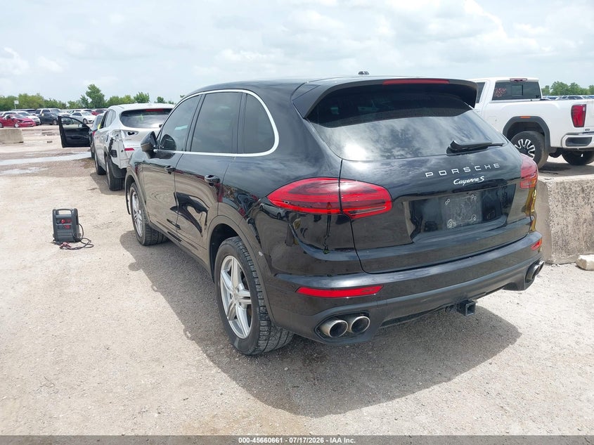 2015 Porsche Cayenne VIN WP1AB2A29FLA56213 IAAI salvage auction — FRONT END, Salvage Title, sold $2,975 on 2026-09-09 (photo 3)
