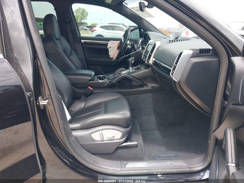 2015 Porsche Cayenne VIN WP1AB2A29FLA56213 IAAI salvage auction — FRONT END, Salvage Title, sold $2,975 on 2026-09-09 (photo 5)