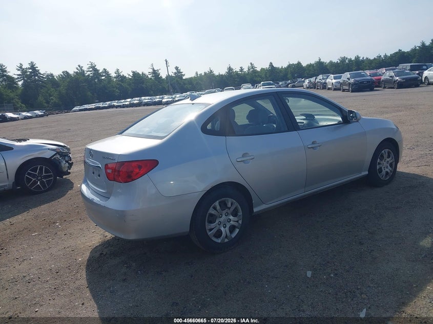 2010 Hyundai Elantra VIN KMHDU4AD6AU845035 IAAI salvage auction — NORMAL WEAR, Reconstructed (Massachusetts), sold $25 on 2026-07-31 (photo 4)